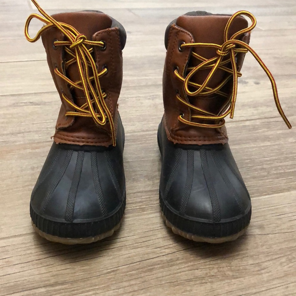 ‼️SOLD‼️ GAP Kids Duck Boots